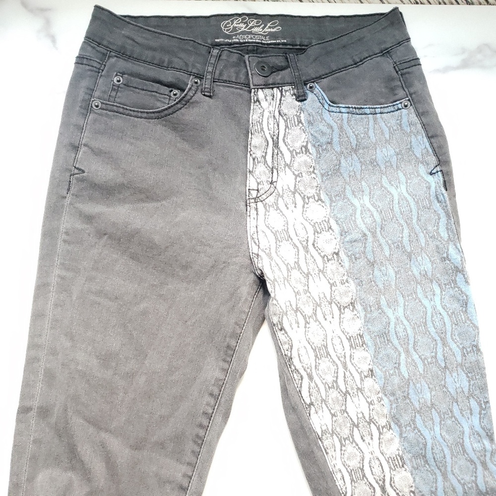 Pretty Little Liars Snake Print Skinny Jeans